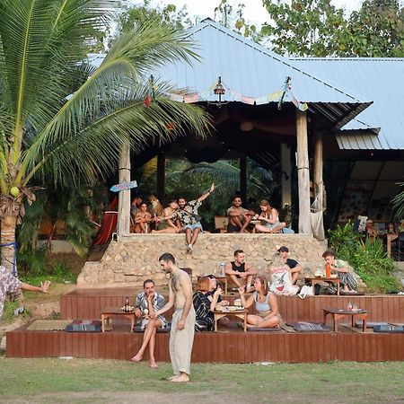 Deejai Pai Backpackers Hostel Bagian luar foto