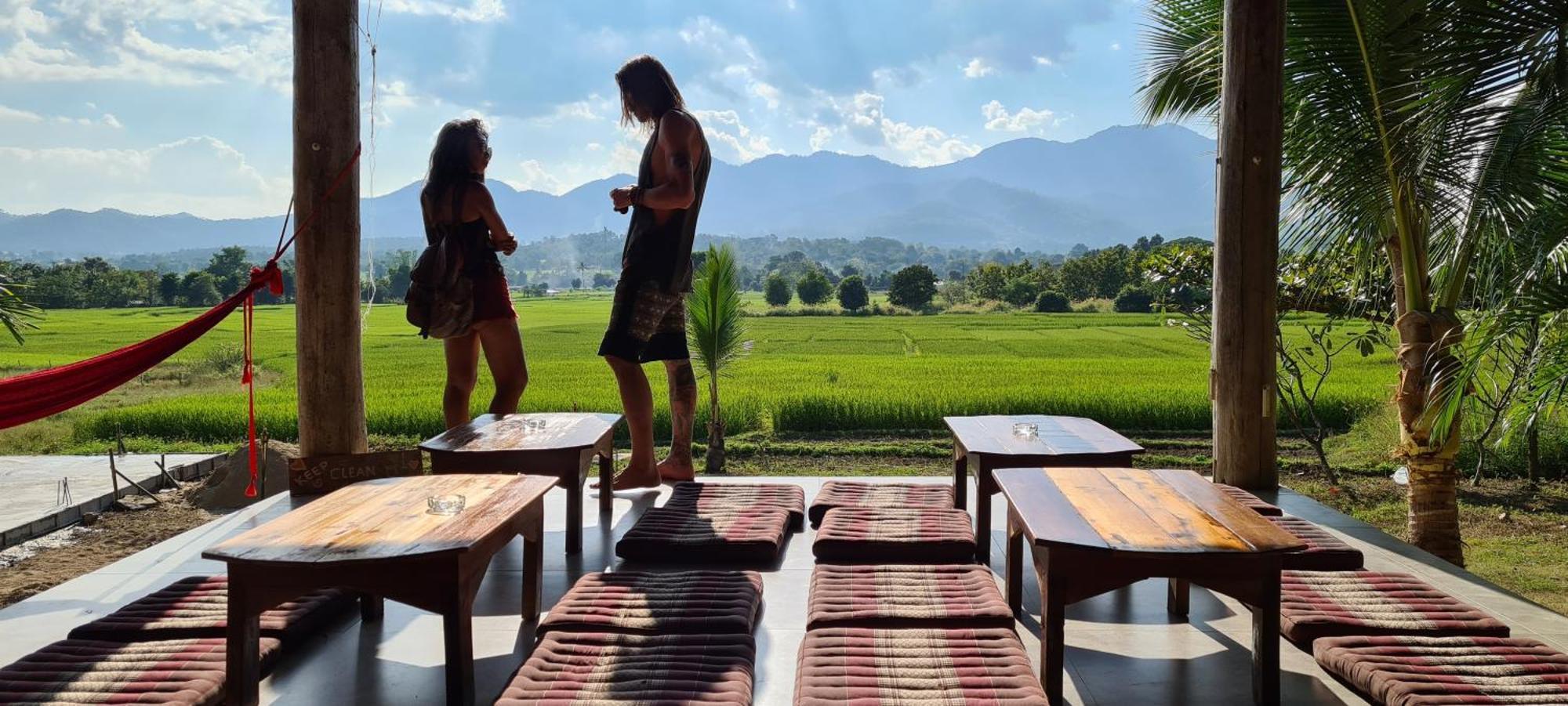 Deejai Pai Backpackers Hostel Bagian luar foto