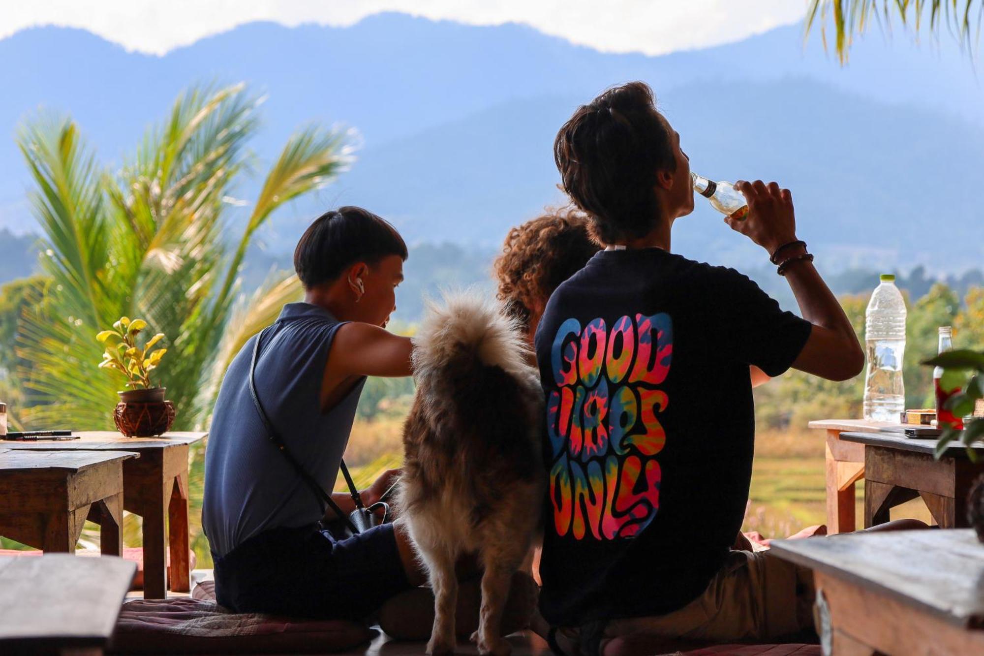 Deejai Pai Backpackers Hostel Bagian luar foto