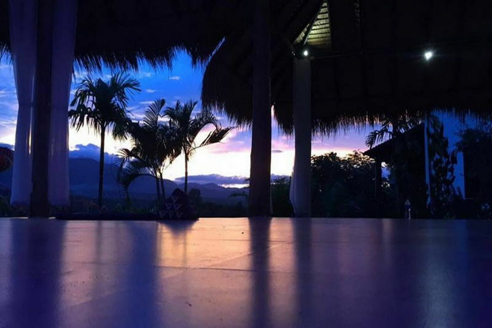 Deejai Pai Backpackers Hostel Bagian luar foto